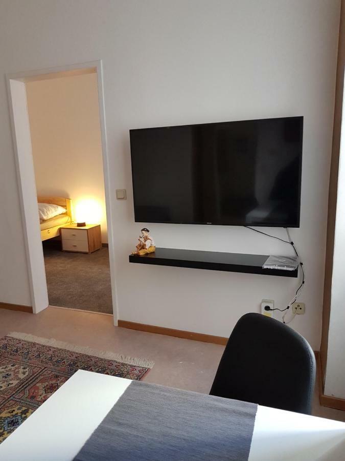 Gerald'S Apartment 10 Wina Bagian luar foto
