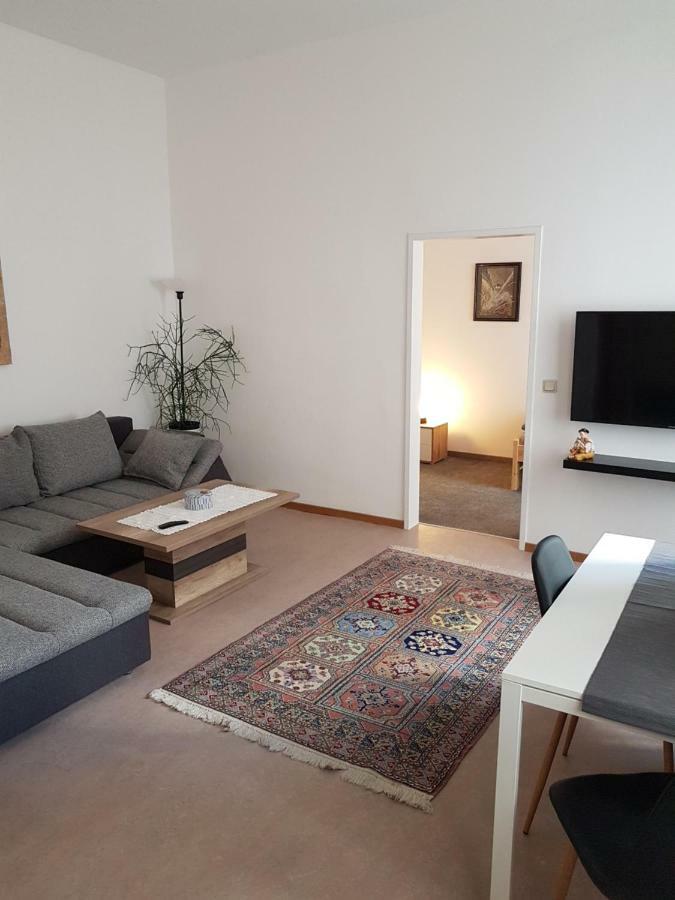 Gerald'S Apartment 10 Wina Bagian luar foto