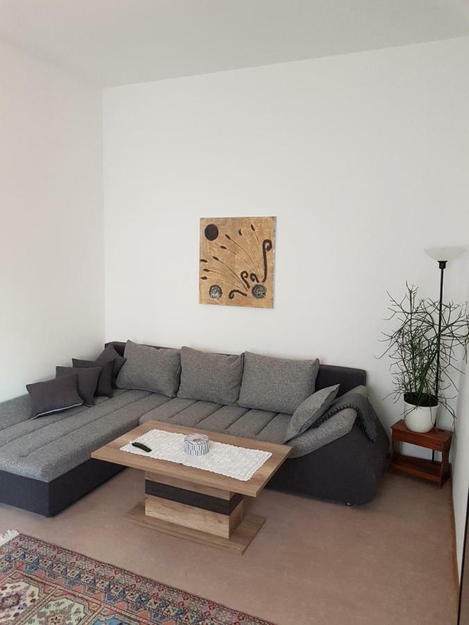 Gerald'S Apartment 10 Wina Bagian luar foto
